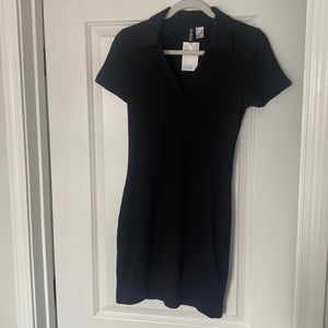 H&M black dress. Size: M